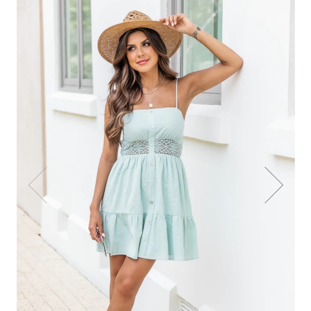 Sweet Intervention Sage Button Front Lace Detail Dress